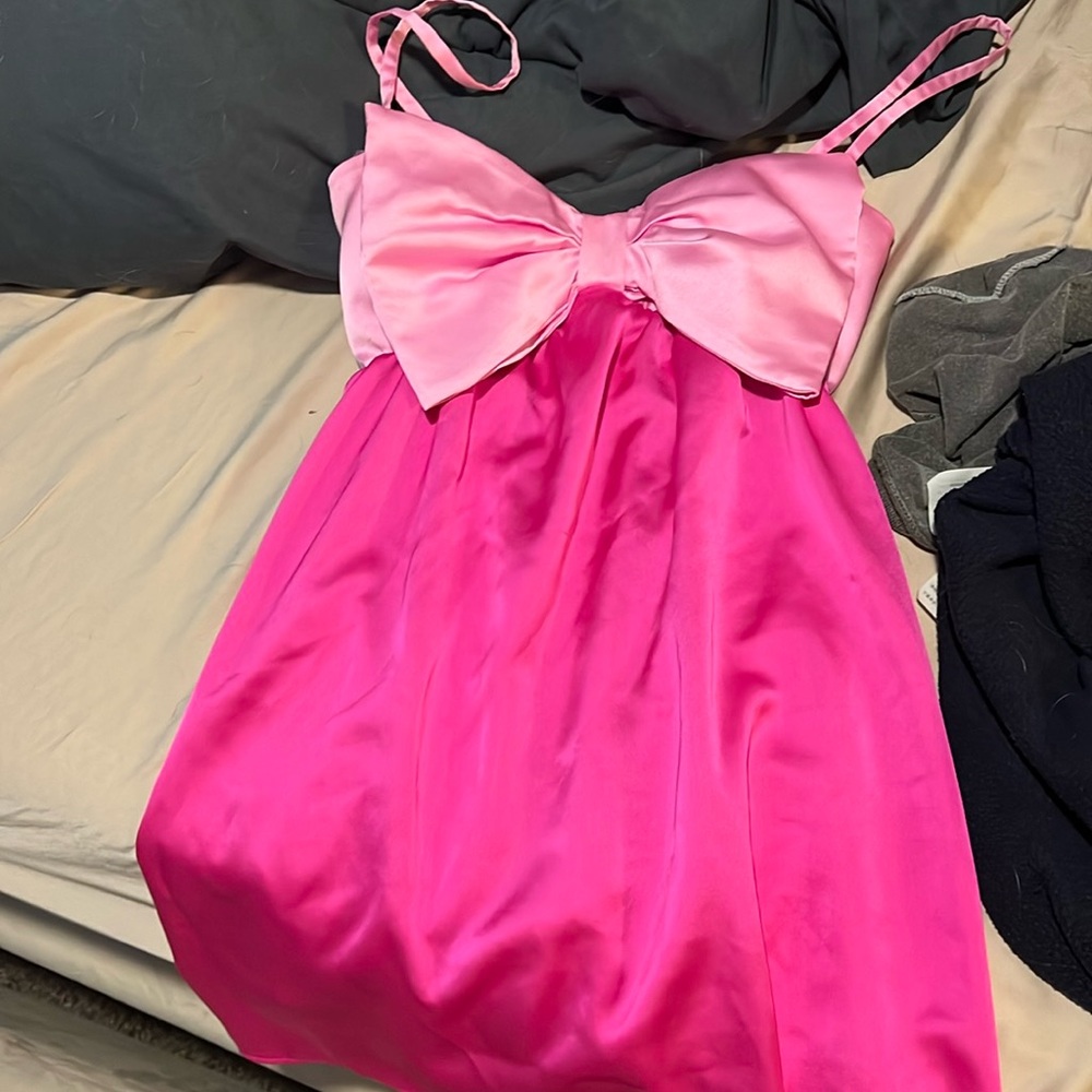 Pink show me your mumu dress. Size small. Worn 1 time.